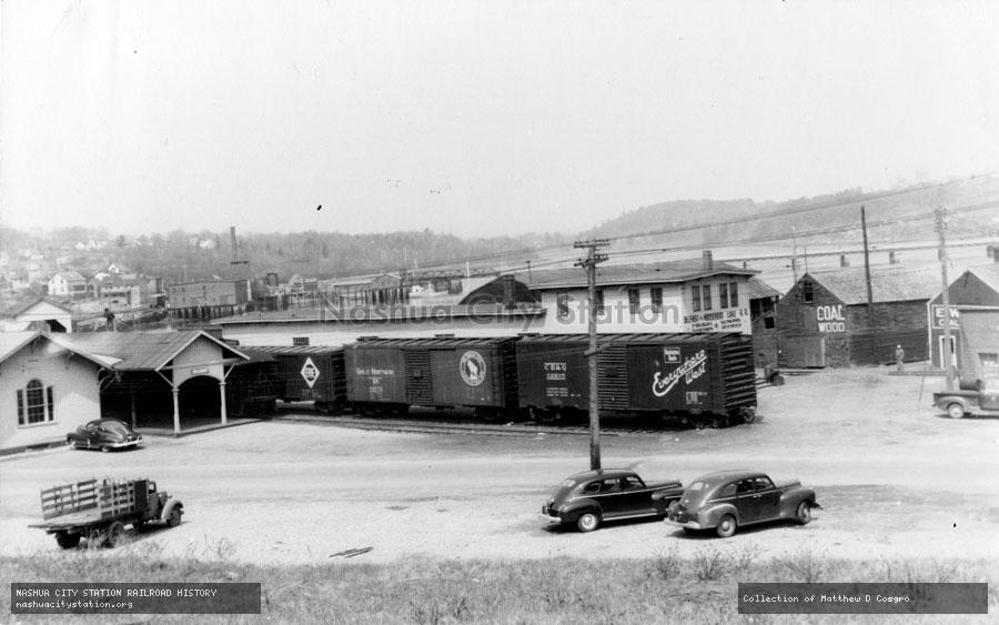 Postcard: Belfast & Moosehead Lake Railroad, Belfast Terminus